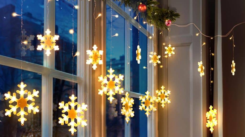snowflake lights black fri