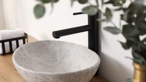 overrated head image