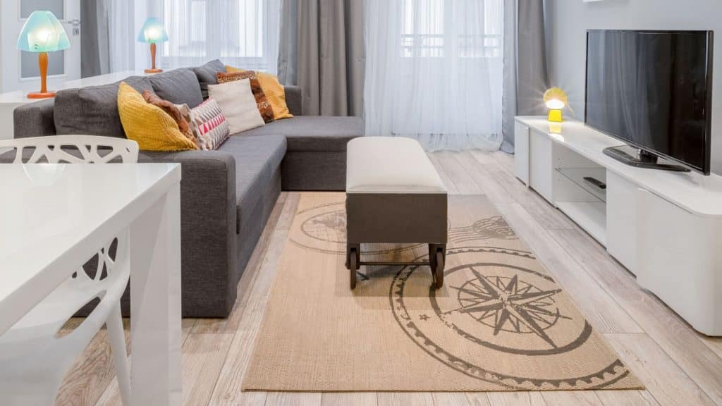 xr:d:DAGBepMah o: j: t: